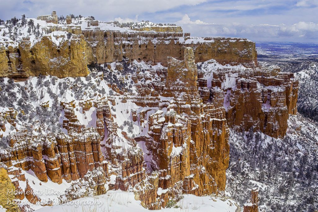 Bryce Canyon in snow